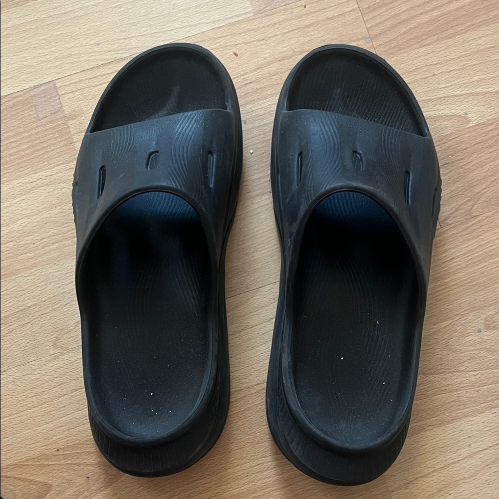 Hoka Recovery Sandals
